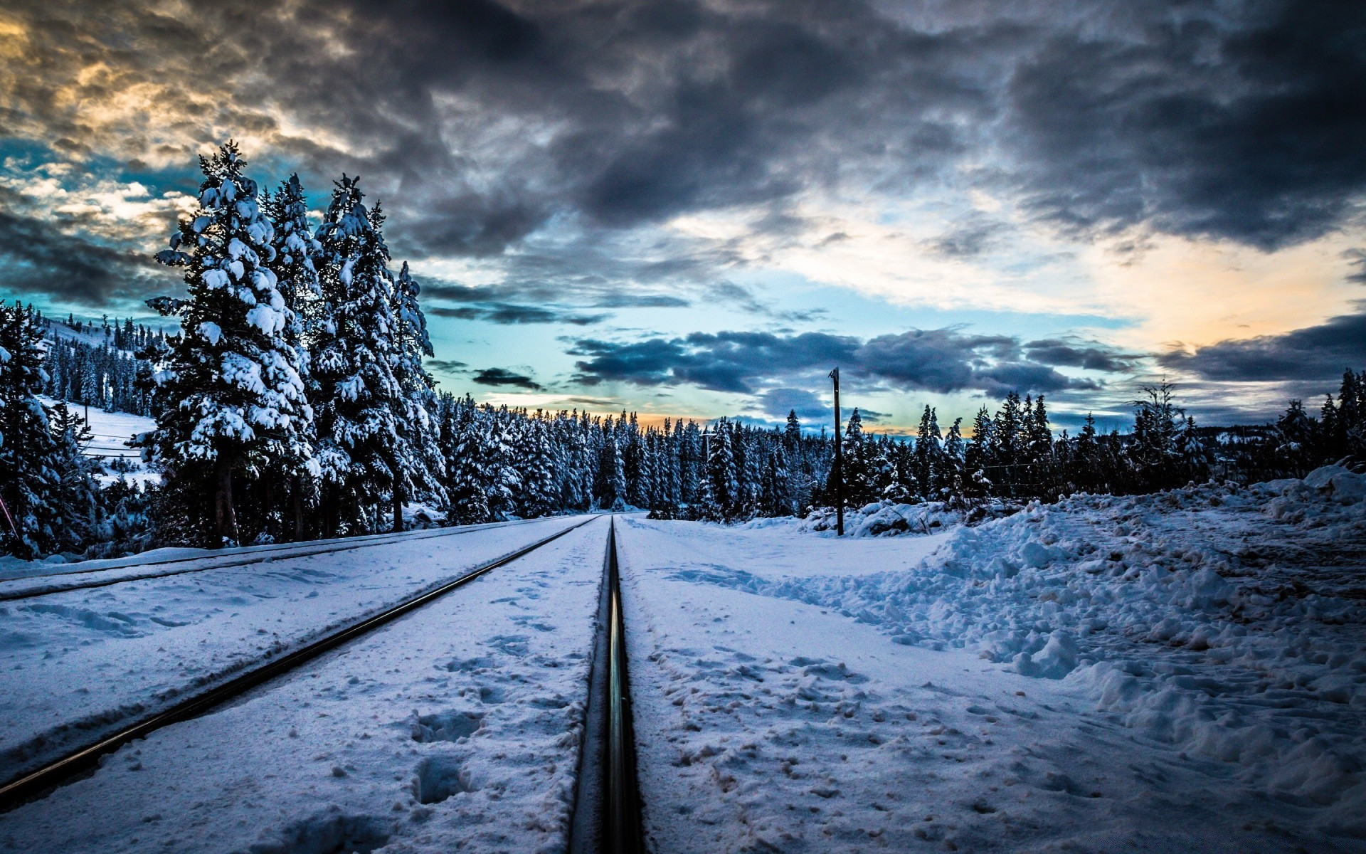 inverno neve paesaggio ghiaccio freddo congelato scenico cielo all aperto natura viaggi acqua gelo montagna sera tramonto strada