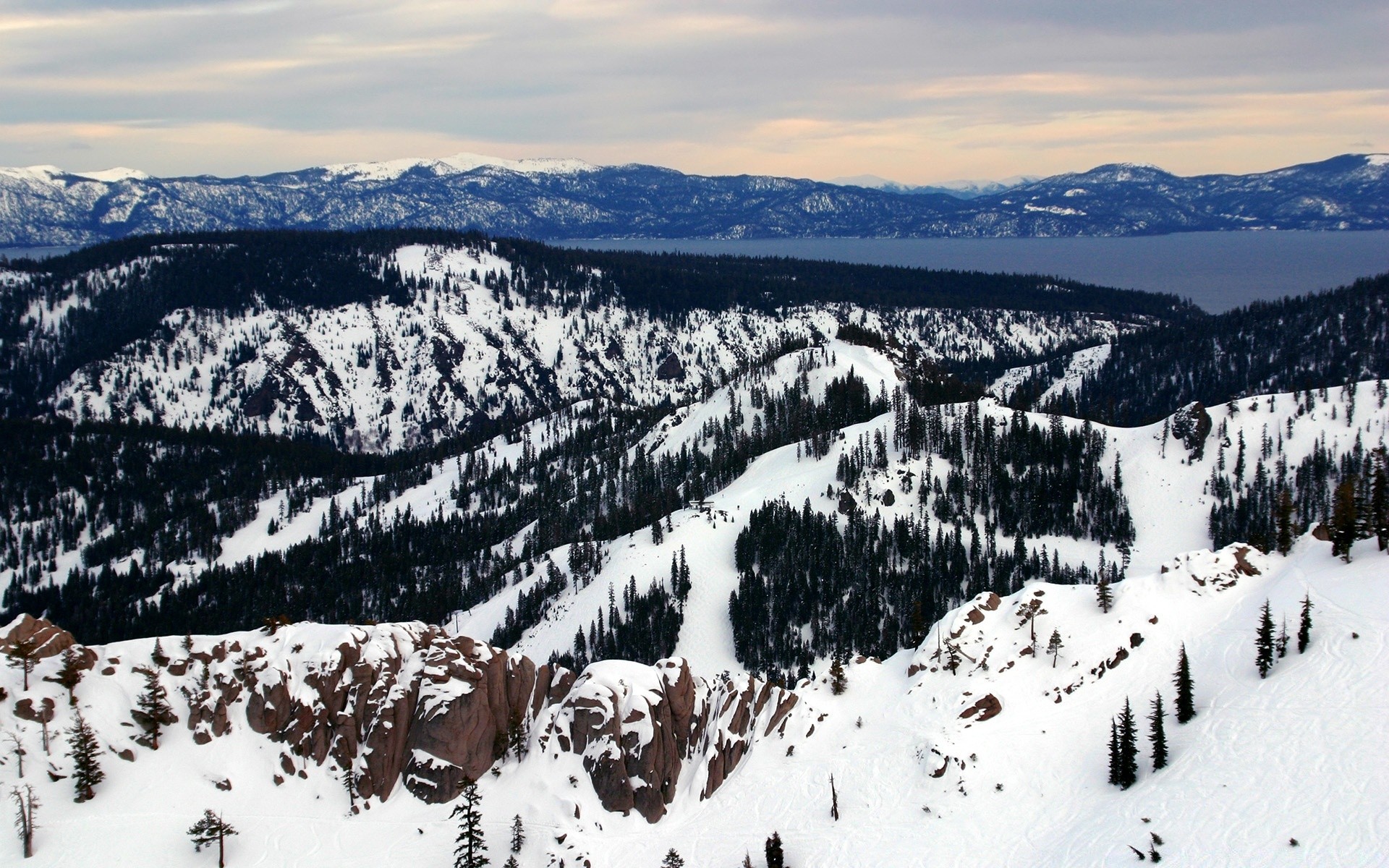 winter schnee berge landschaft landschaftlich holz im freien kälte natur eis berggipfel reisen resort himmel panorama hoch