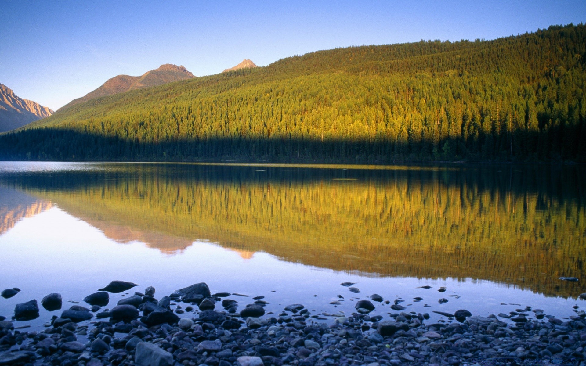 lago acqua paesaggio riflessione all aperto natura scenico montagna viaggi cielo fiume legno neve autunno alba