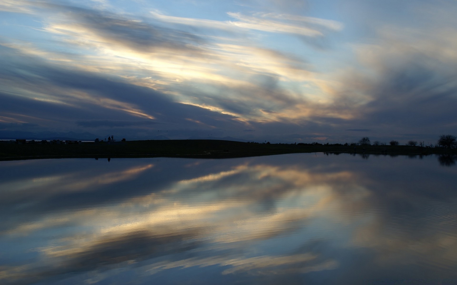 lago puesta de sol amanecer cielo sol agua naturaleza paisaje noche al aire libre anochecer tiempo buen tiempo reflexión verano luz
