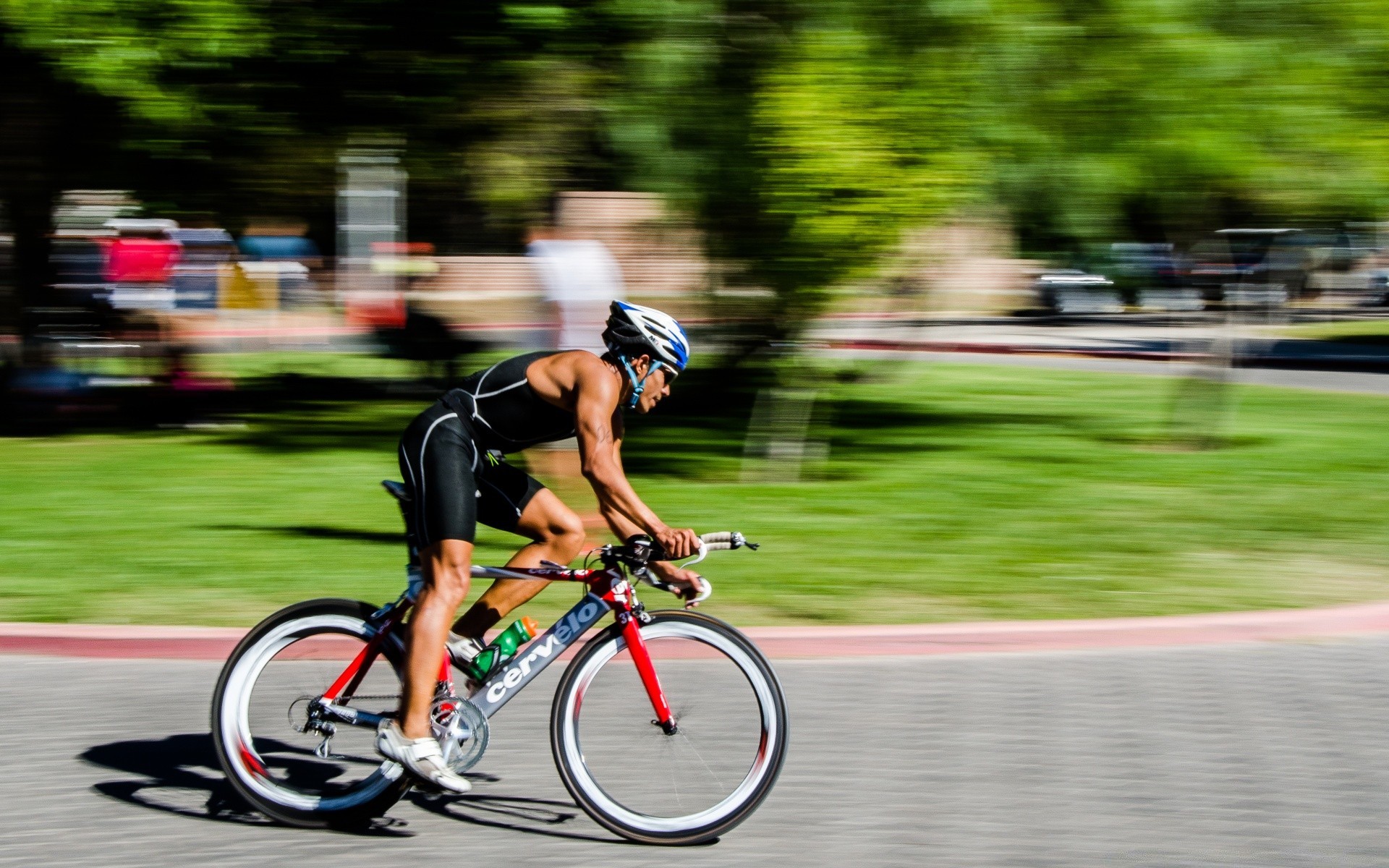 ciclismo corrida pressa rodas ciclista bicicleta competição movimento estrada rápido exercício esporte ação motociclista aptidão corredor sentado maratona