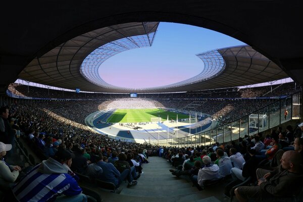 Stade de football, public de supporters