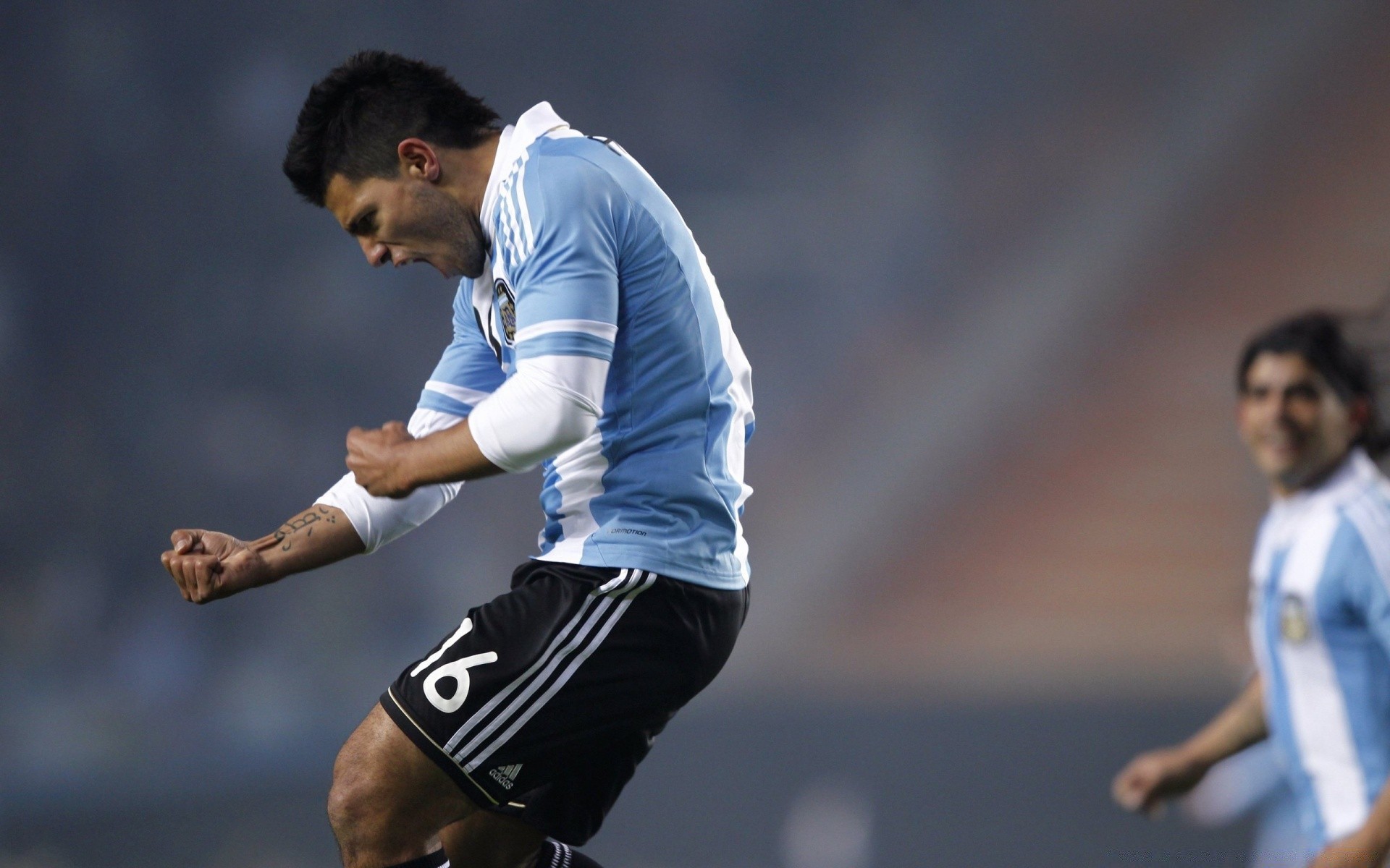 fútbol competición fútbol atleta hombre adulto desgaste equipo deportivo estadio acción