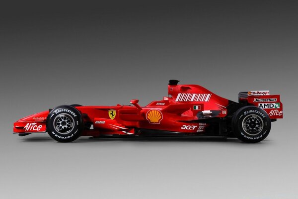 Voiture de course rouge formule 1