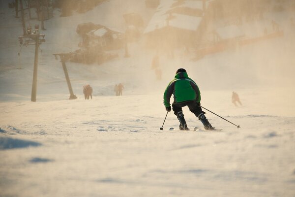 Downhill skiing