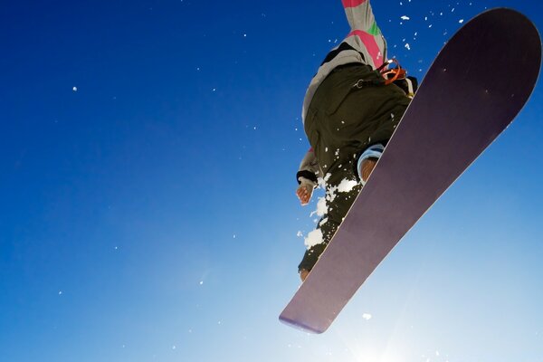 High jump snowboard