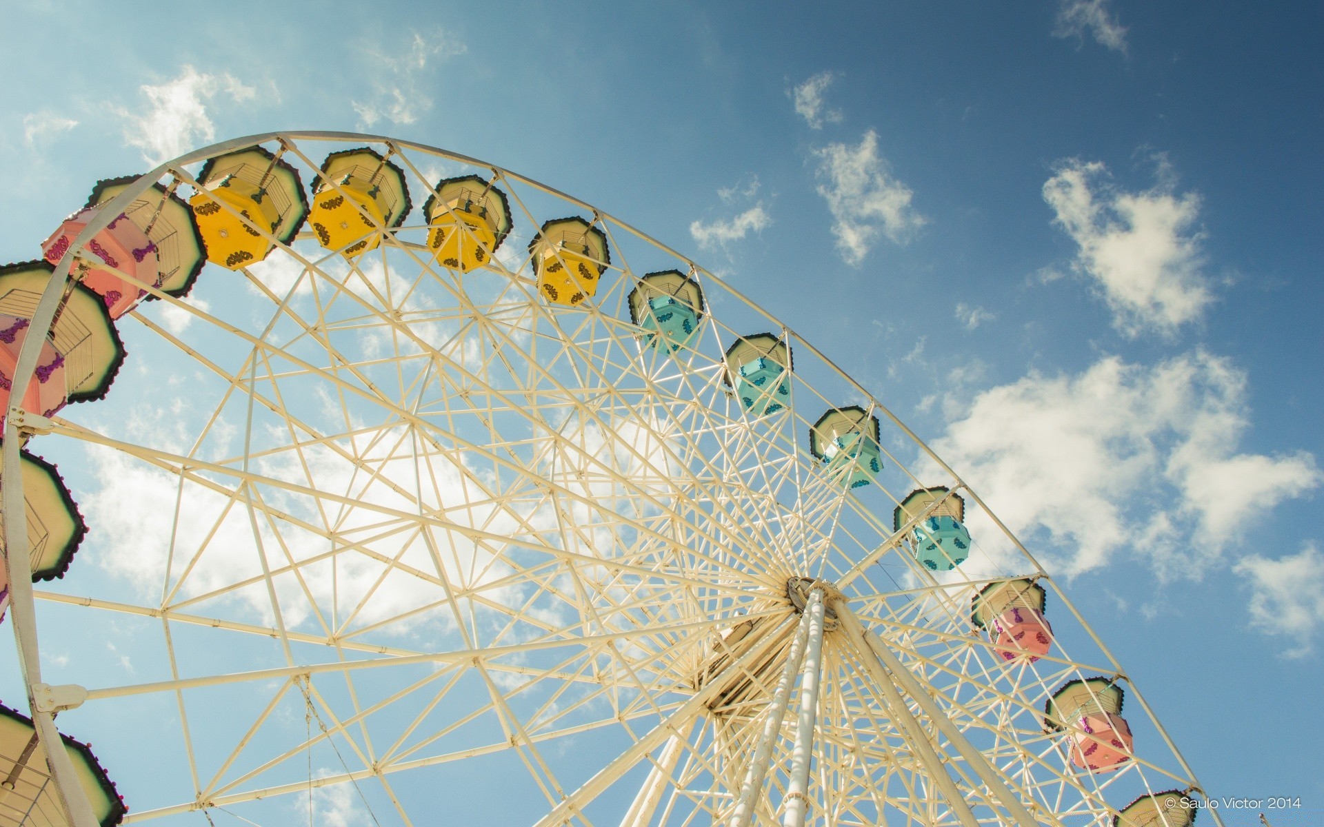 amerika karneval unterhaltung karussell spielplatz riesenrad räder zirkus freude aufregung himmel festival runde spin erholung vergnügen hoch beobachtung höhe