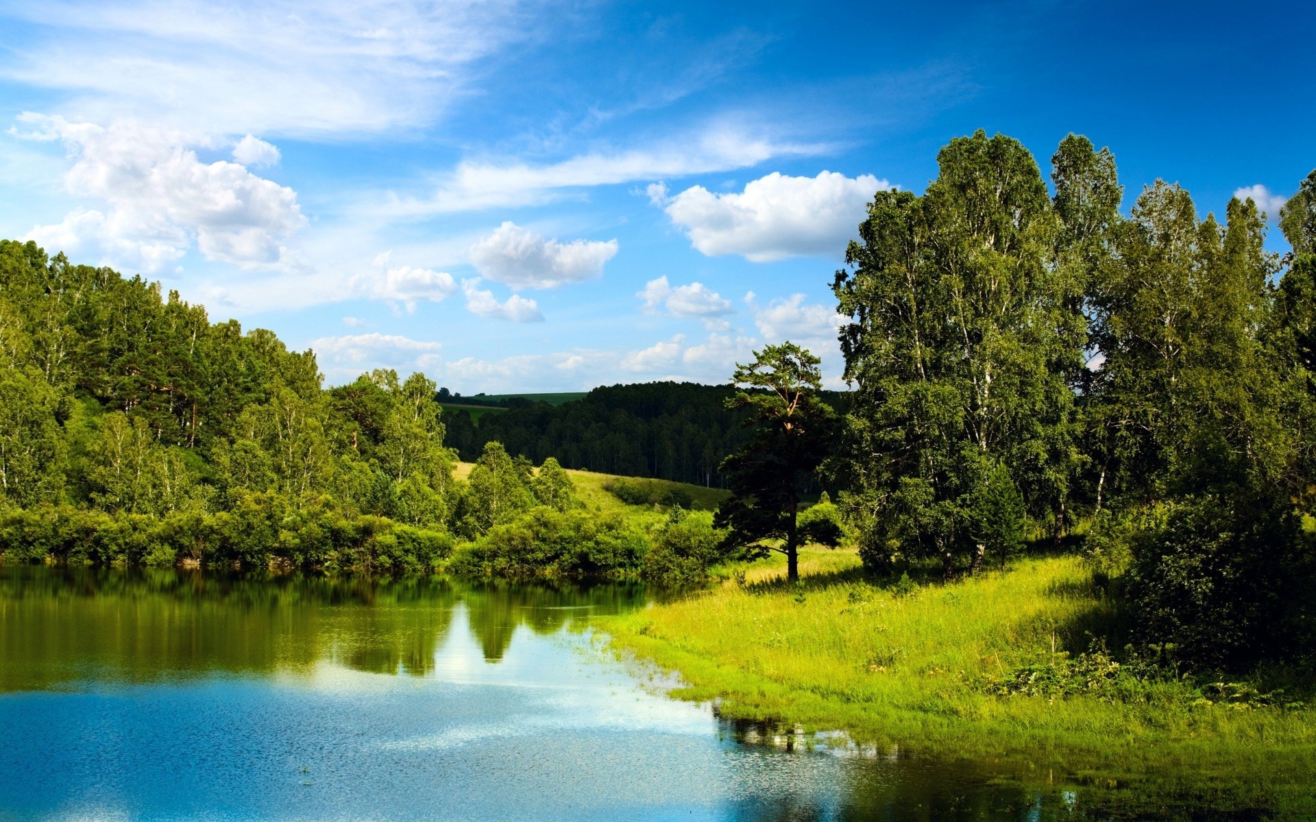 paisaje paisaje árbol naturaleza agua cielo lago madera río verano al aire libre escénico hierba reflexión medio ambiente idilio viajes luz del día parque rural