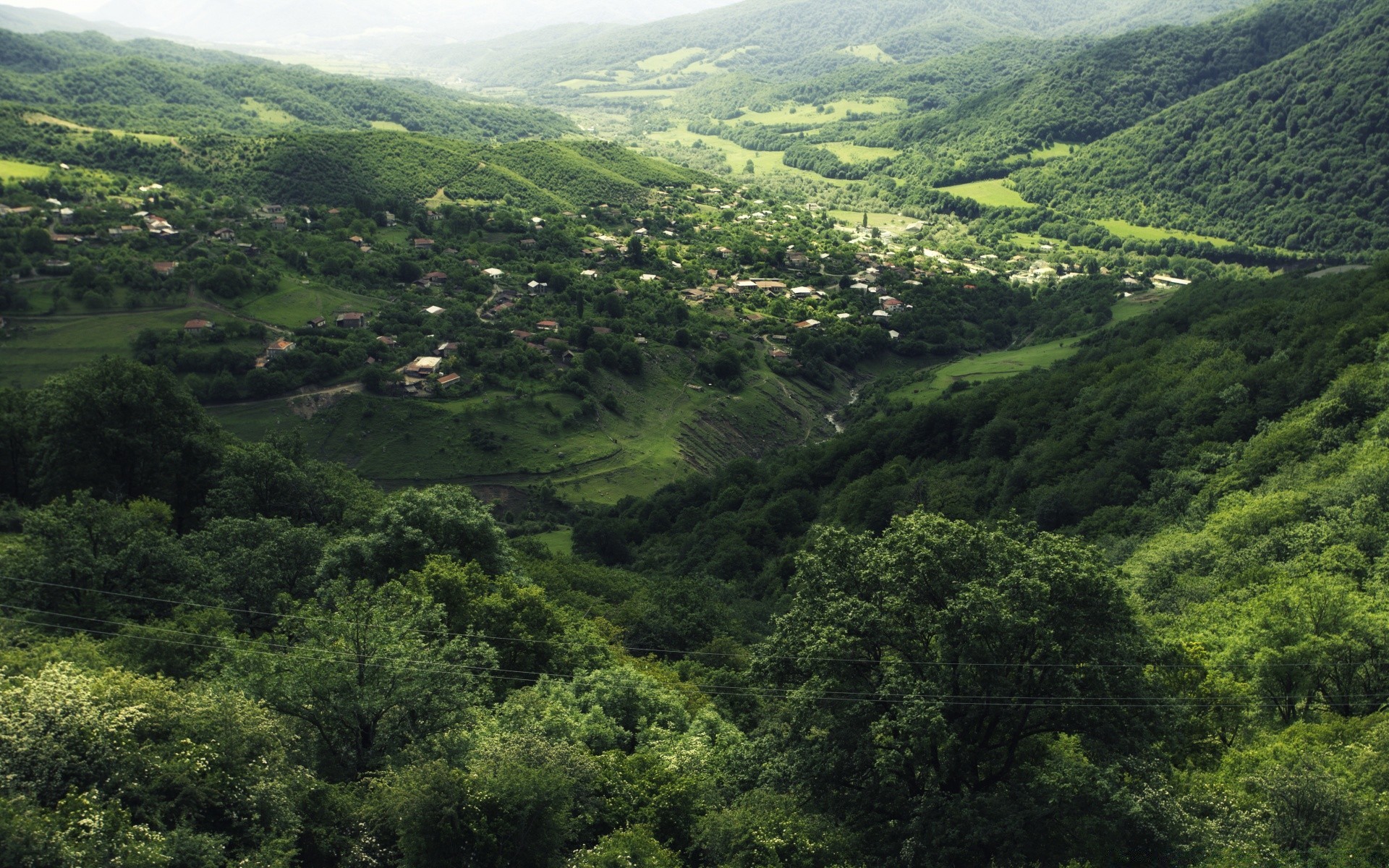 景观 自然 景观 木材 山 树 山 旅游 户外 雨林 山谷 郁郁葱葱 风景 树叶 夏天 热带