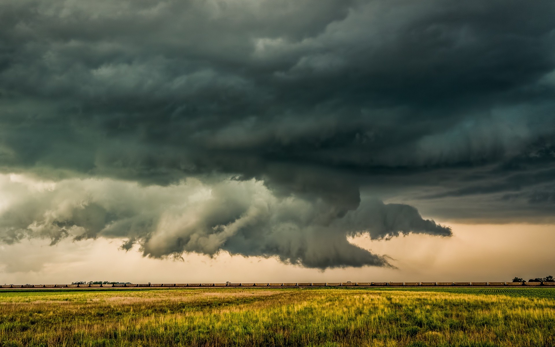 america storm thunderstorm landscape rain sky sunset nature thunder dramatic weather lightning cloud outdoors agriculture dawn field sun rural countryside