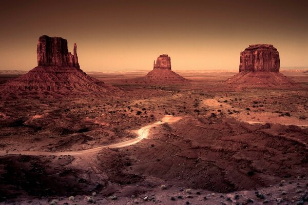 Voyage dans le Canyon américain le soir