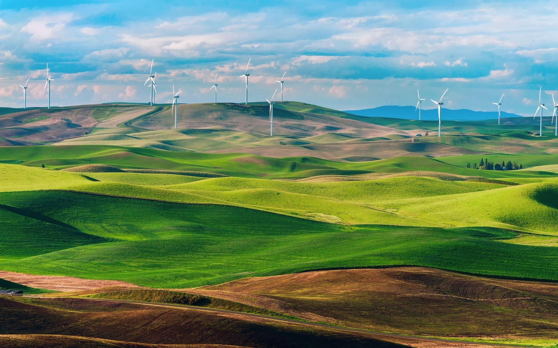 amerika landschaft golf gras natur landschaft hügel feld landwirtschaft bauernhof heuhaufen putten himmel landschaftlich des ländlichen sommer weiden im freien land bewachsenes land