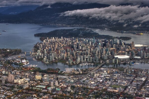 Canadá ciudad de Vancouver en la costa de la bahía de Berrard