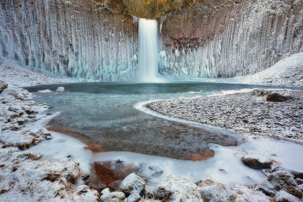 Mountain waterfall in the salt gorge