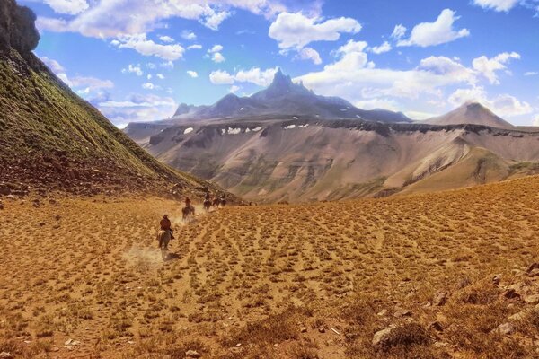 Caravanas do deserto, sem camelos em nenhum lugar