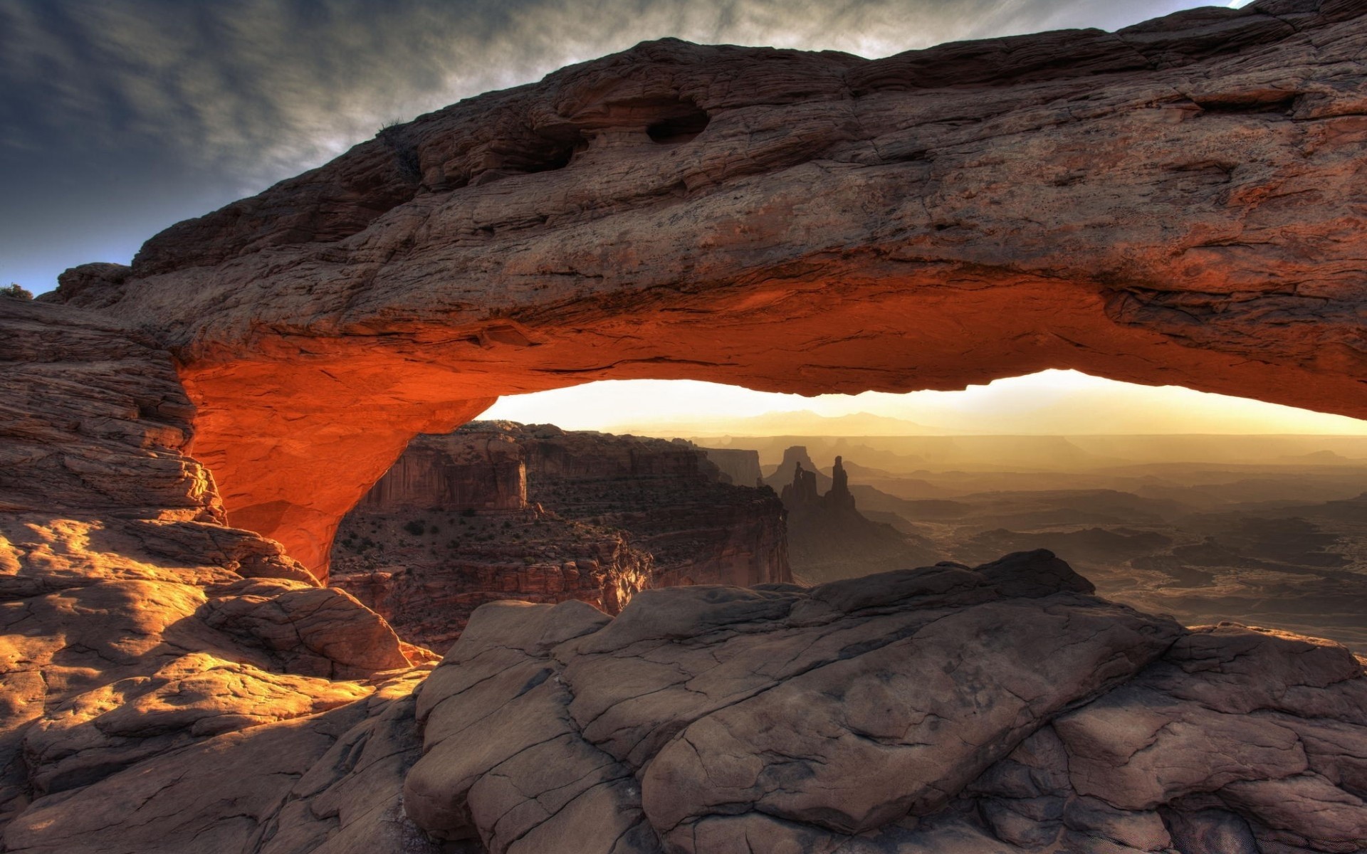 amérique coucher de soleil désert rock paysage voyage géologie aube à l extérieur grès scénique soir montagnes nature canyon pinnacle ciel à distance vallée sec