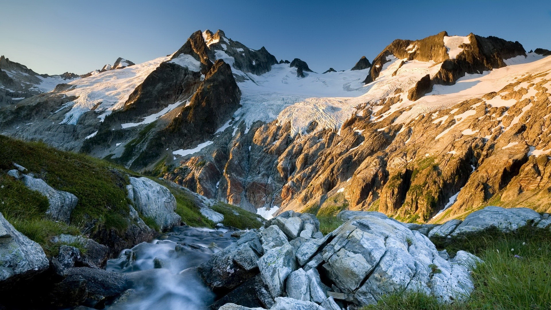 america montagna paesaggio viaggi natura roccia all aperto scenico neve cielo acqua valle picco di montagna ghiacciaio trekking