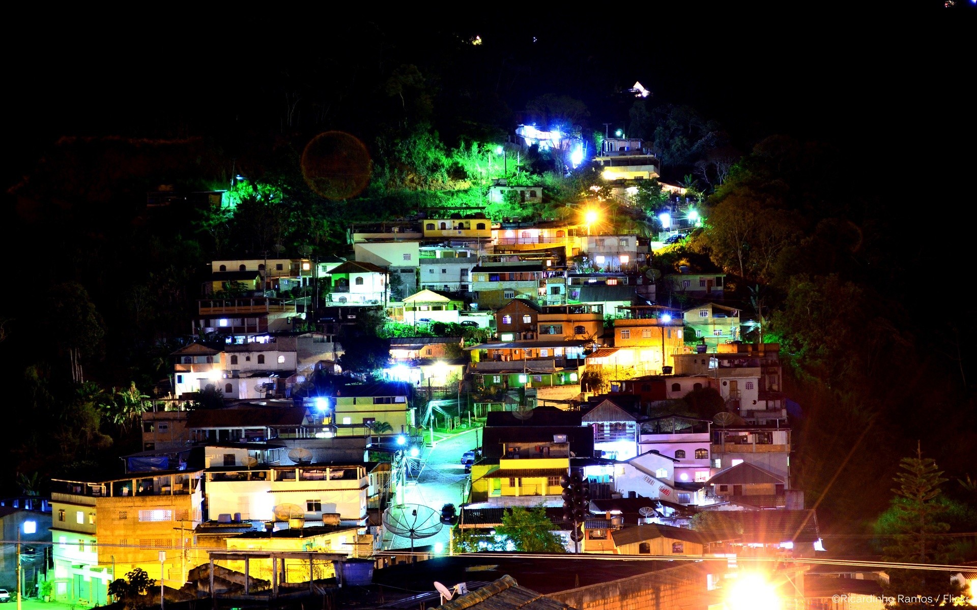 américa cidade urbano estrada casa luz tráfego viagens carro sistema de transporte arquitetura ponte à noite iluminado cidade tráfego rua centro da cidade arranha-céu festival