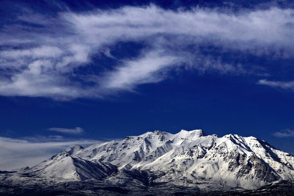 Foto des Berggipfels Winter