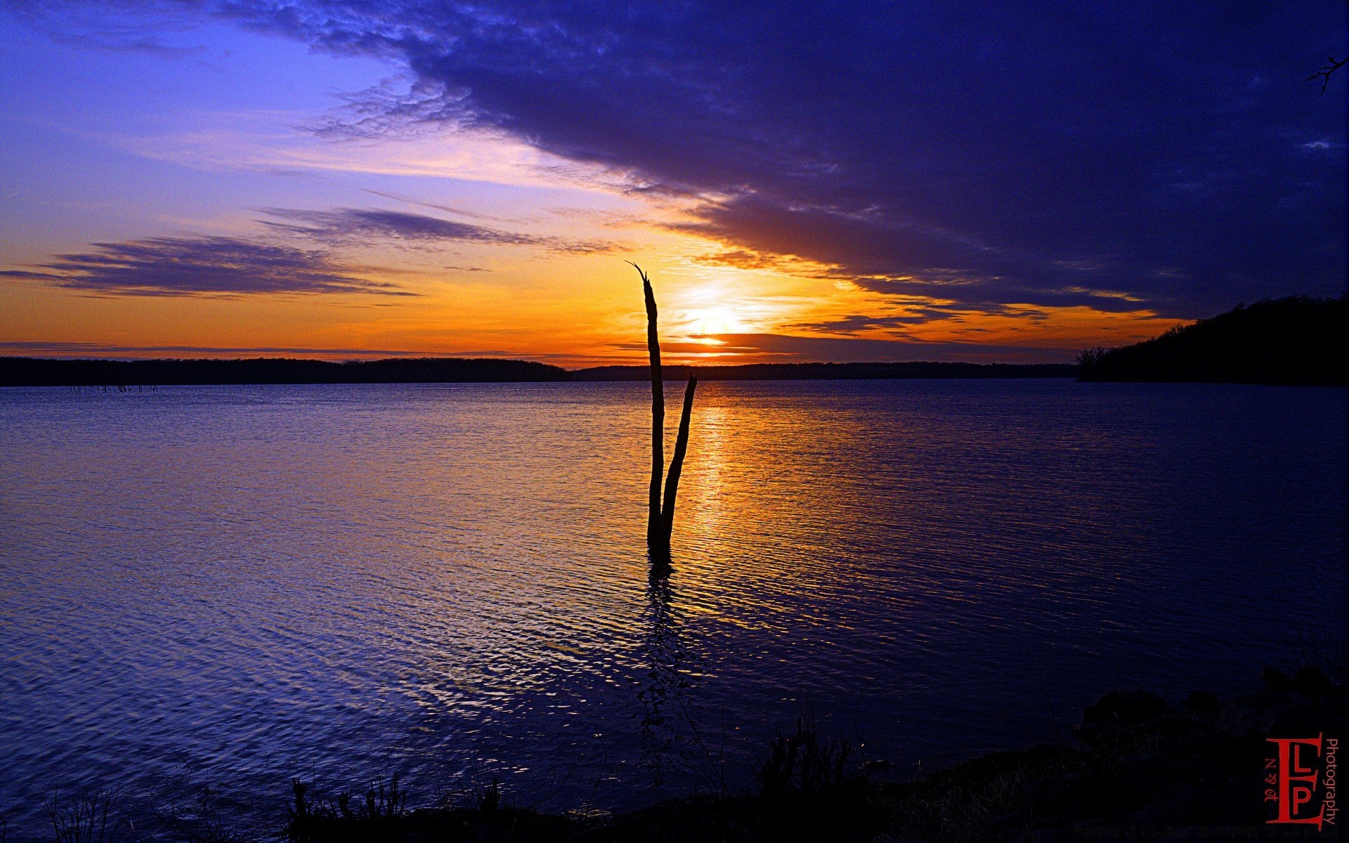 america sunset water evening dusk dawn reflection sky sun beach nature lake outdoors landscape backlit