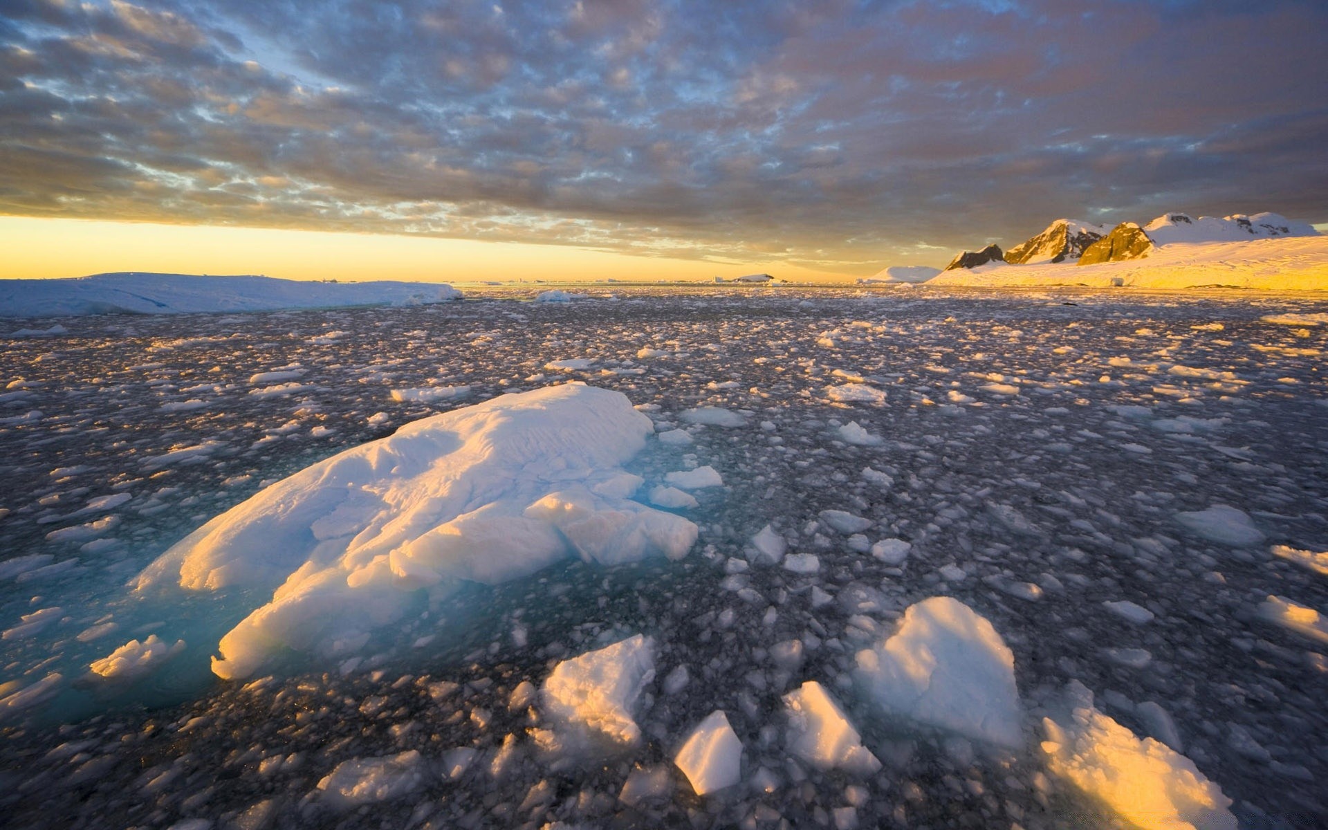 antártica pôr do sol água céu viagens paisagem amanhecer mar neve ao ar livre natureza à noite oceano anoitecer mar inverno praia bom tempo sol