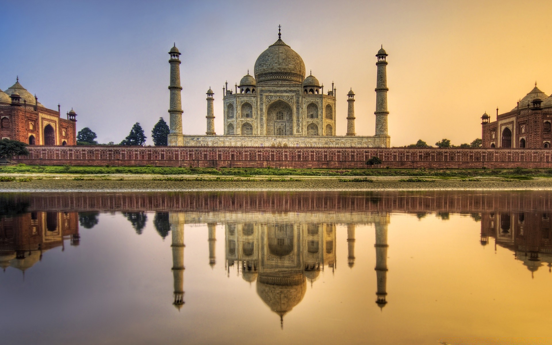 asia architecture travel reflection religion minaret mausoleum dome building outdoors sky castle water ancient grave city landmark