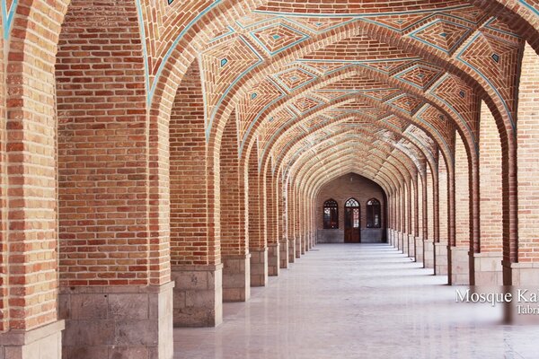 Arquitectura de Asia, casa con arcos