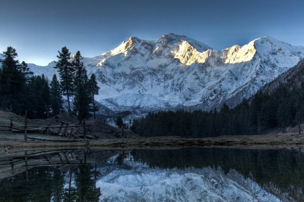 Picturesque landscape snow in the mountains