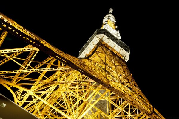 Gran arquitectura. Ciudad nocturna