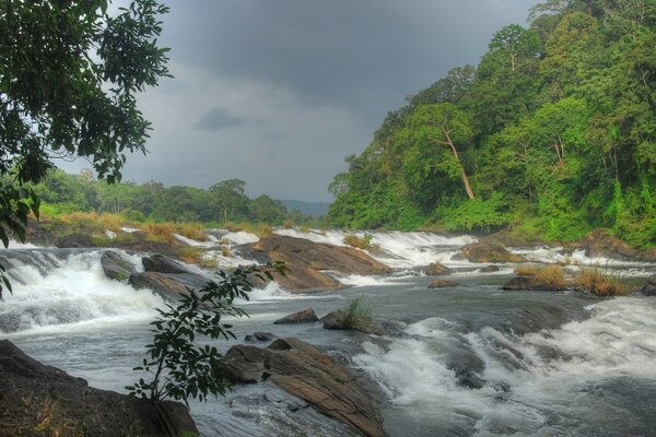 Reise durch das Wasser Asien