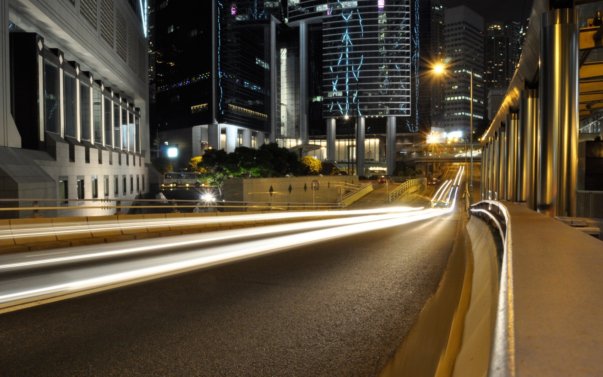 asien straße verkehrssystem auto verkehr straße stadt unschärfe städtisch licht innenstadt geschä ft haus reisen modern bus autobahn verkehr architektur wolkenkratzer