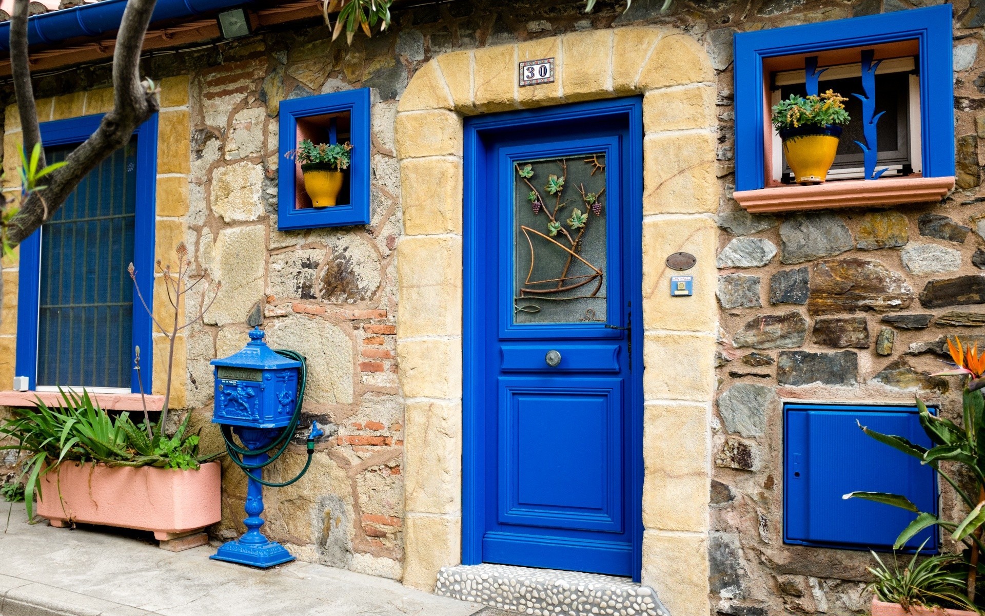 europa haus architektur wände familie haus alt straße fenster tür reisen holz traditionell stadt stadt im freien städtisch rustikal fassade