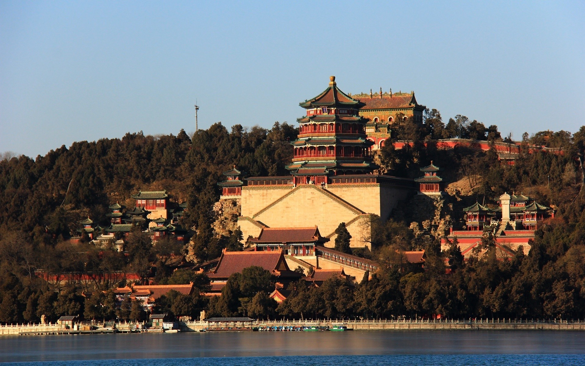 asien wasser architektur reisen haus stadt haus see fluss landschaft tageslicht zuhause meer baum meer schloss im freien stadt himmel kirche