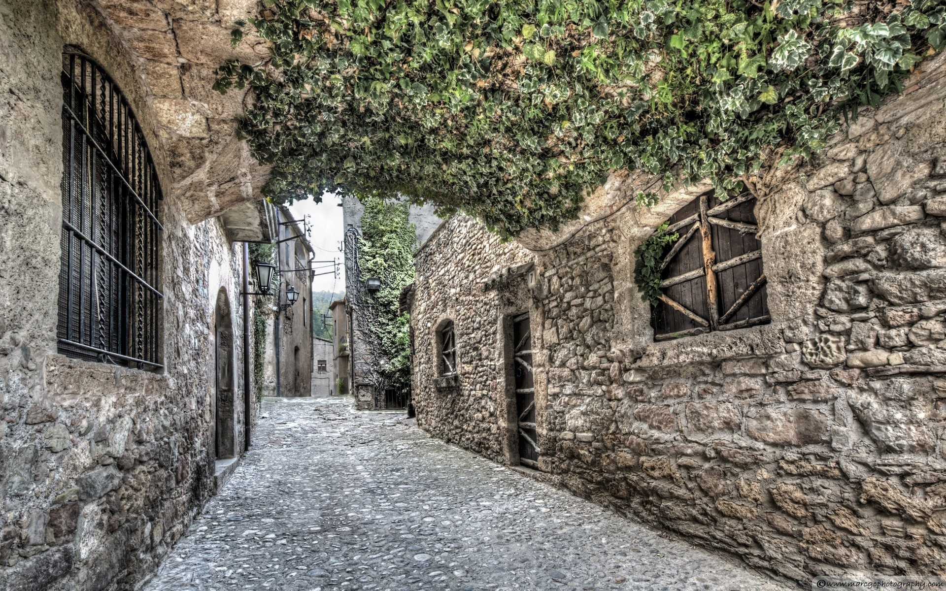 europe old architecture building wall stone ancient travel gothic historic exterior house tourism antique abandoned brick arch heritage vintage castle