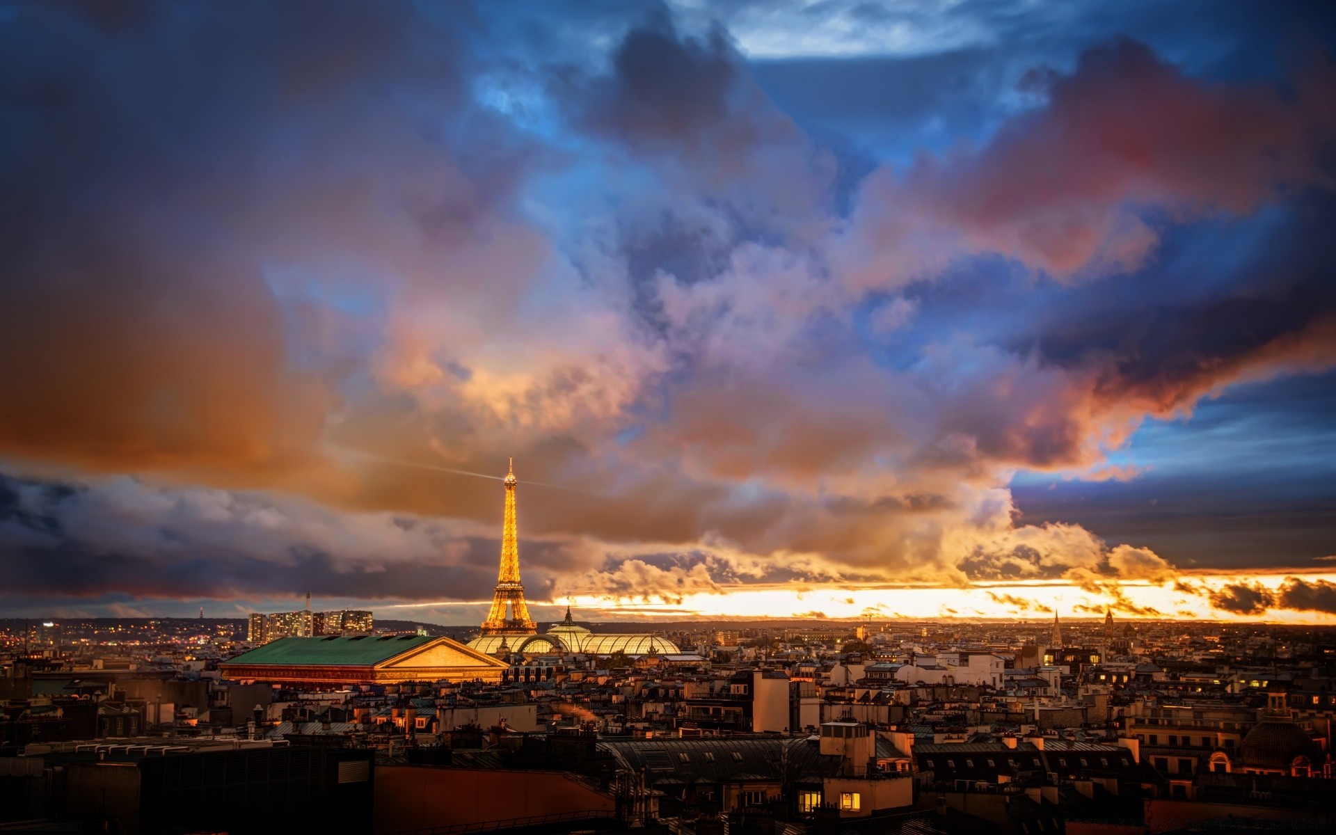 l europe coucher de soleil ville ciel aube voyage crépuscule architecture soir skyline ville eau à l extérieur maison lumière