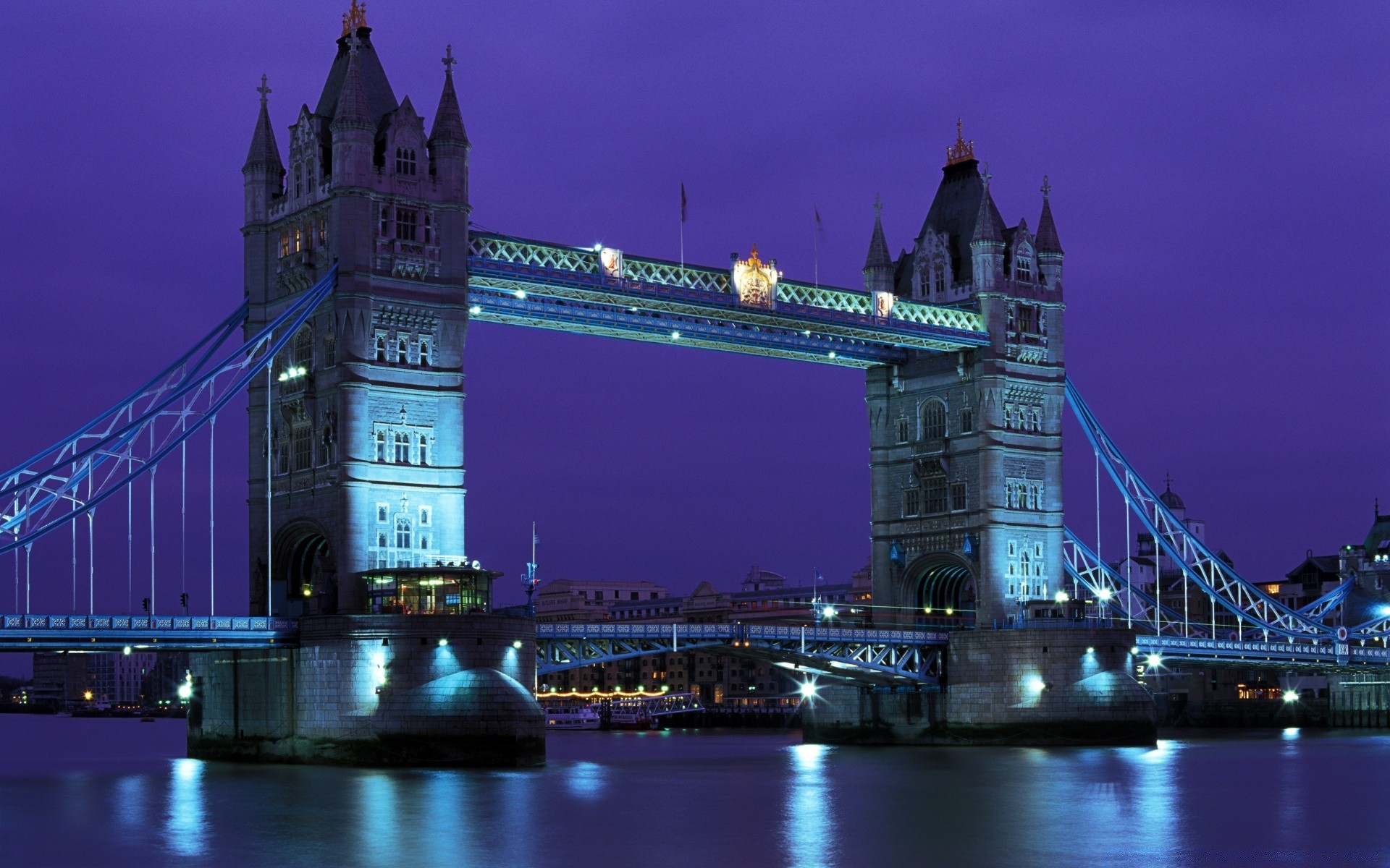 europa brücke architektur reisen dämmerung fluss stadt wasser zugbrücke abend haus himmel hängebrücke reflexion sonnenuntergang hintergrundbeleuchtung im freien sehenswürdigkeit turm städtisch