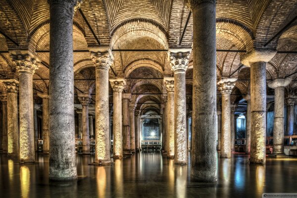 Hermosos edificios. Arquitectura con columnas