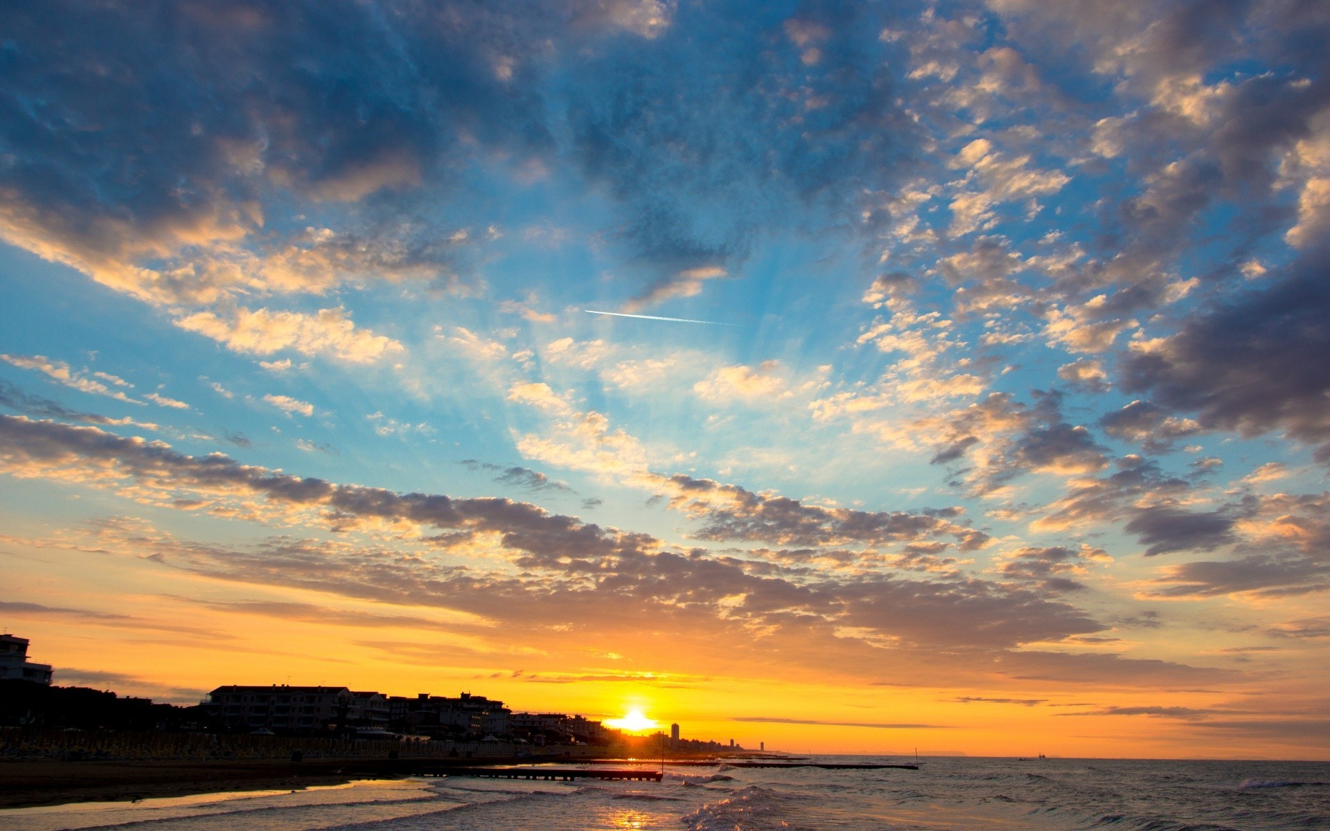 l europe coucher du soleil eau soleil ciel aube crépuscule été soir en plein air nature mer plage beau temps paysage océan voyage lumière du jour scénique