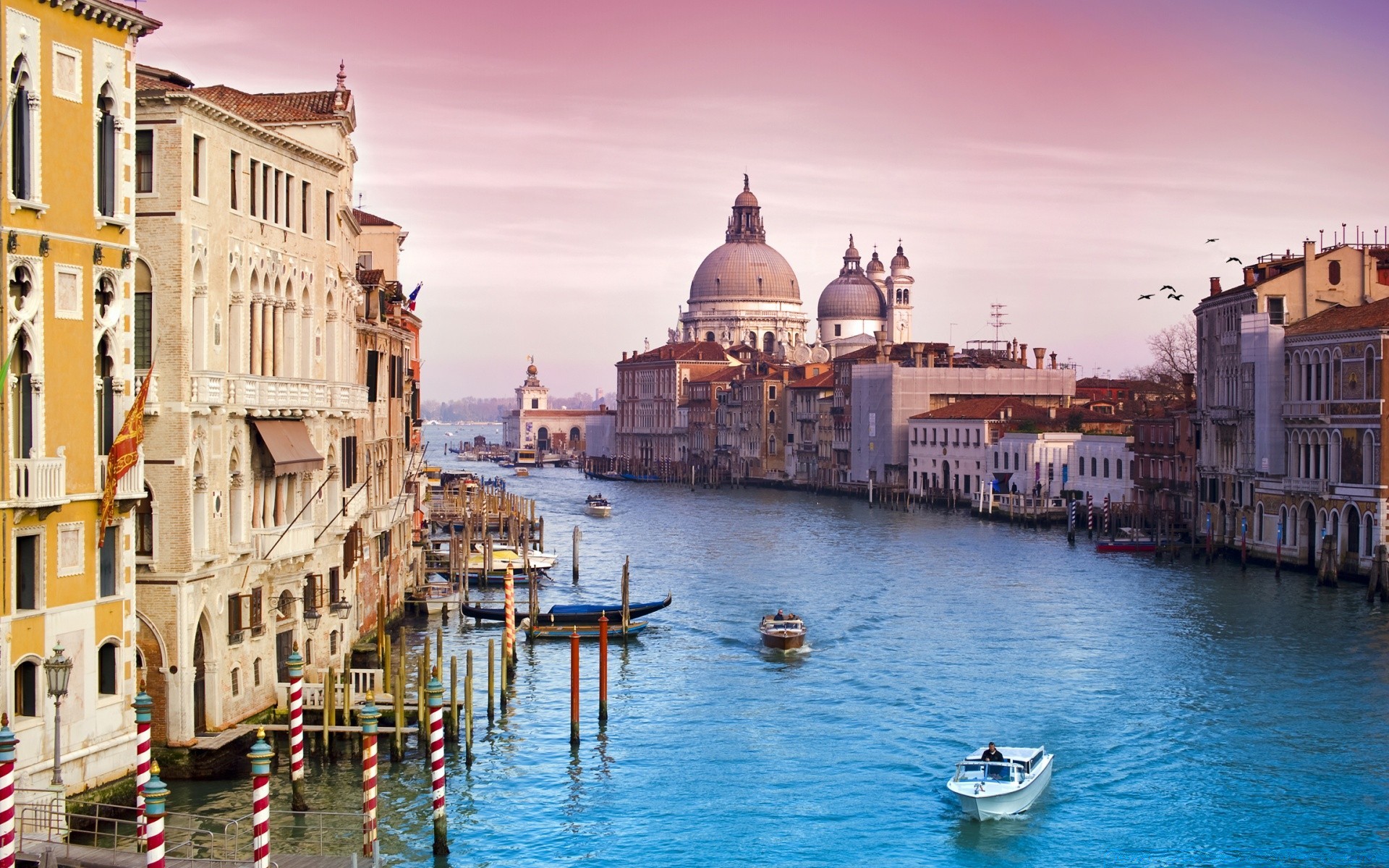 europe gondola venetian canal travel water architecture city gondolier tourism building outdoors cityscape sky boat town reflection sight bridge dusk