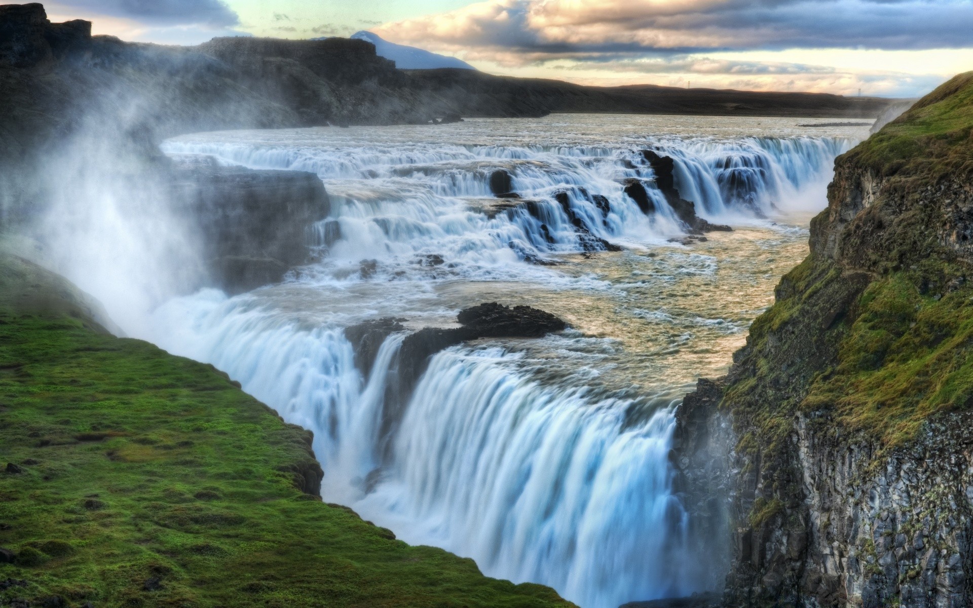 europa wasser wasserfall landschaft fluss kaskade reisen im freien rock landschaftlich fluss bewegung natur - rapids regenbogen fluss moos herbst tageslicht