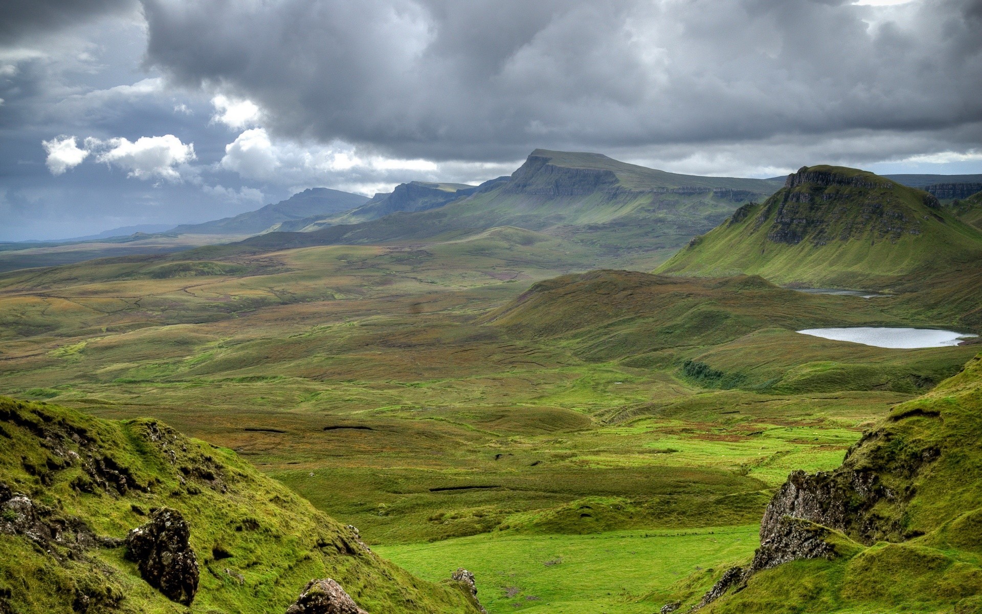 landschaft landschaft im freien natur reisen berge gras himmel landschaftlich tal hügel rock wasser sommer vulkan landschaft heather