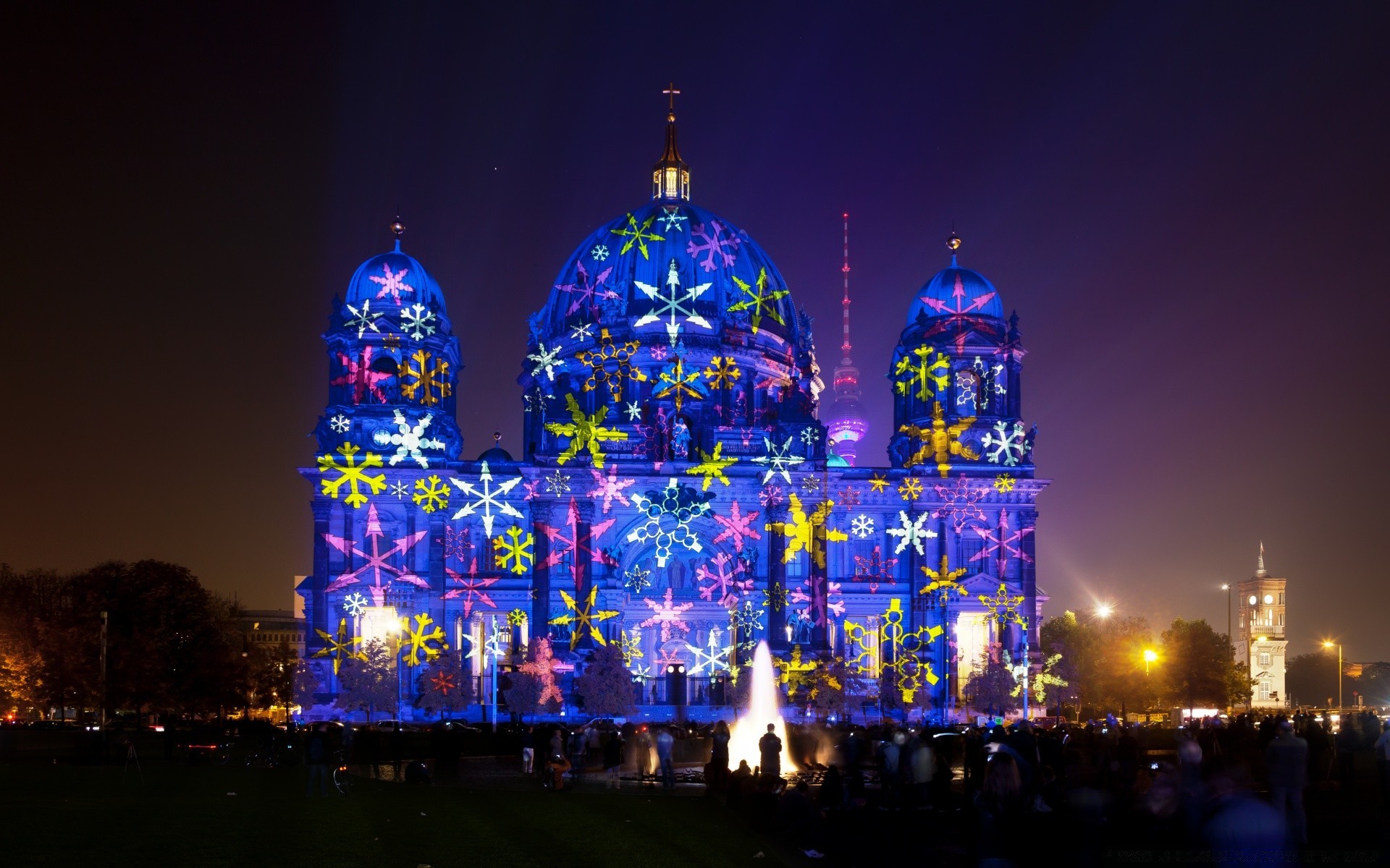 europe illuminated architecture outdoors evening christmas city religion celebration light dusk