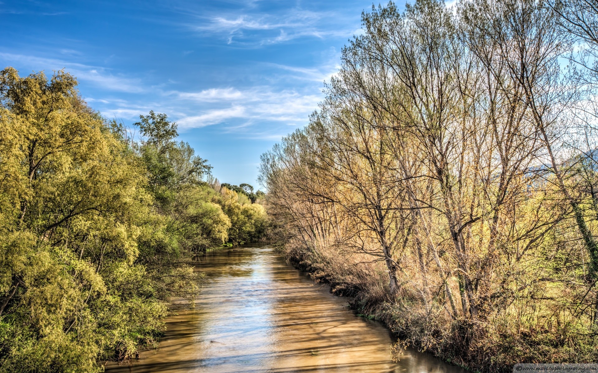 europa drzewo krajobraz natura drewno niebo sezon park rzeka jezioro woda na zewnątrz sceniczny flora środowisko oddział wiejski odbicie krajobrazy dobra pogoda liść