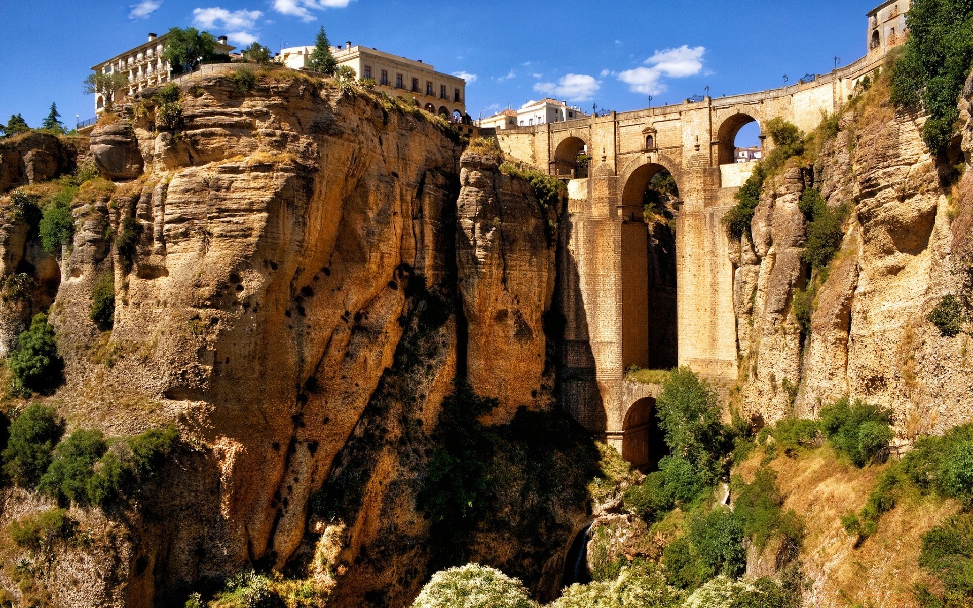 europe voyage antique architecture rock paysage en plein air tourisme ciel point de repère pittoresque vieux colonnes nature pierre arche amphithéâtre monument montagnes