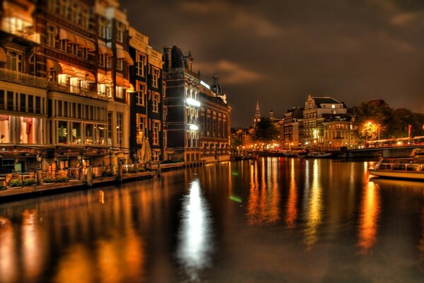 Increíble foto de la ciudad nocturna