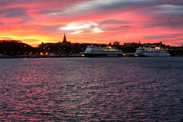 Wie ungewöhnlich ist der Sonnenuntergang, Dämmerung und Dämmerung