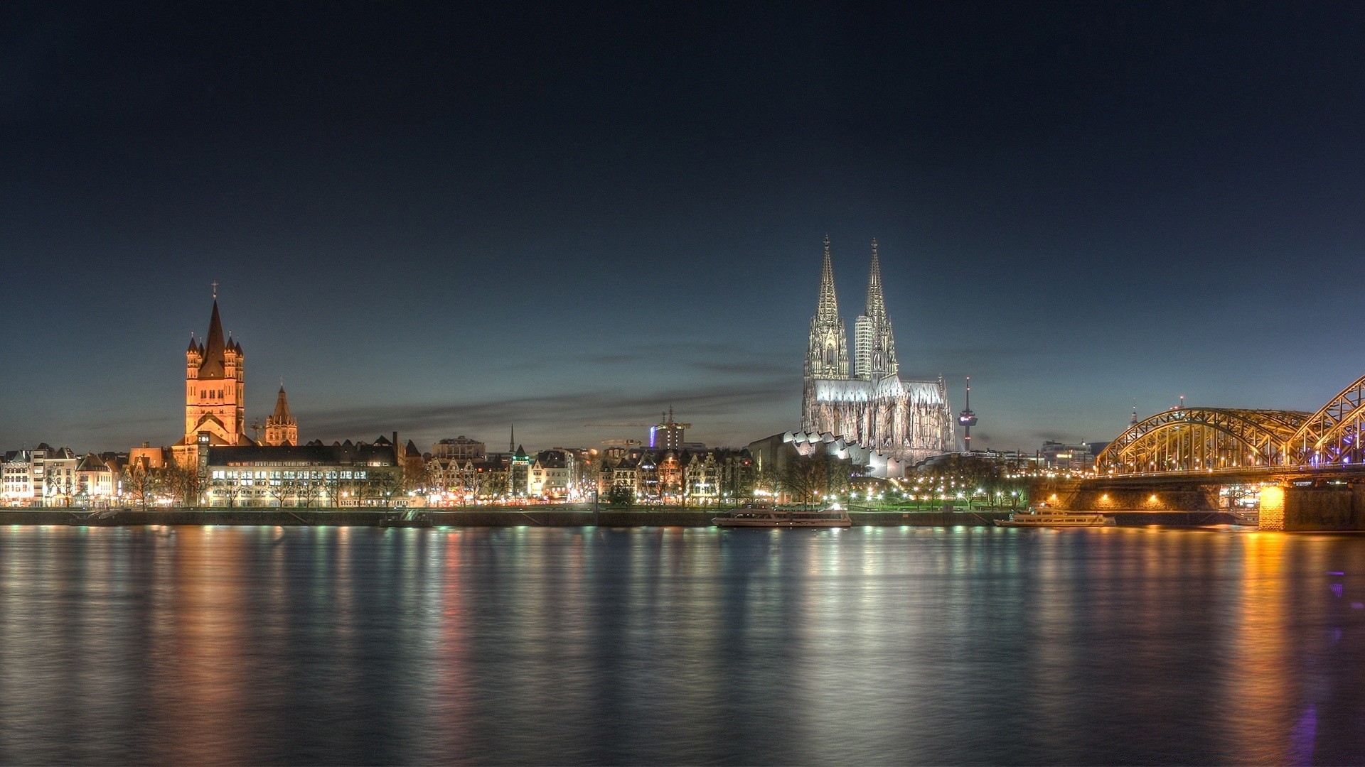 europa arquitectura viajes puesta de sol ciudad crepúsculo agua río cielo iluminación noche ciudad casa skyline puente reflexión al aire libre amanecer torre