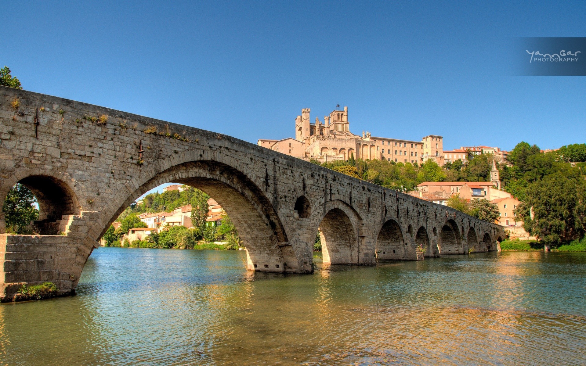 europe architecture voyage pont antique eau gothique rivière vieux maison à l extérieur ville ciel arche tourisme lumière du jour tour château point de repère fortification