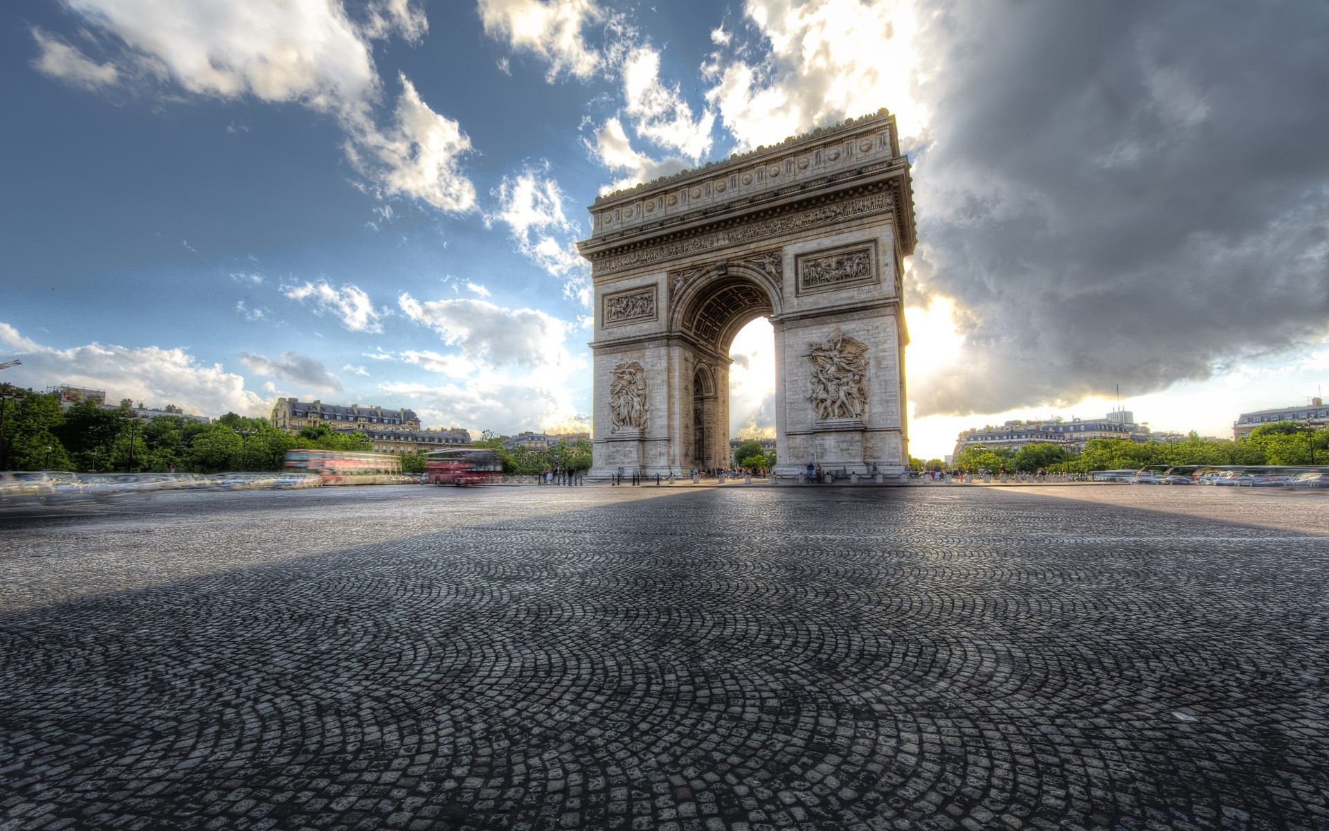 europa viagens rua céu arquitetura cidade nuvem estrada ao ar livre monumento paisagem casa turismo atração turística urbano velho