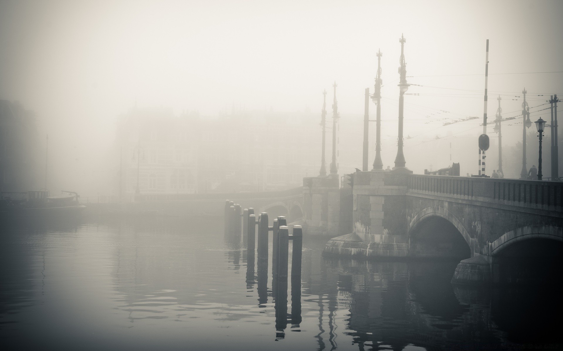 europa wasser nebel wasserfahrzeug fluss dämmerung auto pier transportsystem reflexion nebel schiff meer stadt rauch hafen brücke